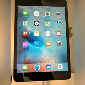 iPad Mini. 4th Generation. 16GB